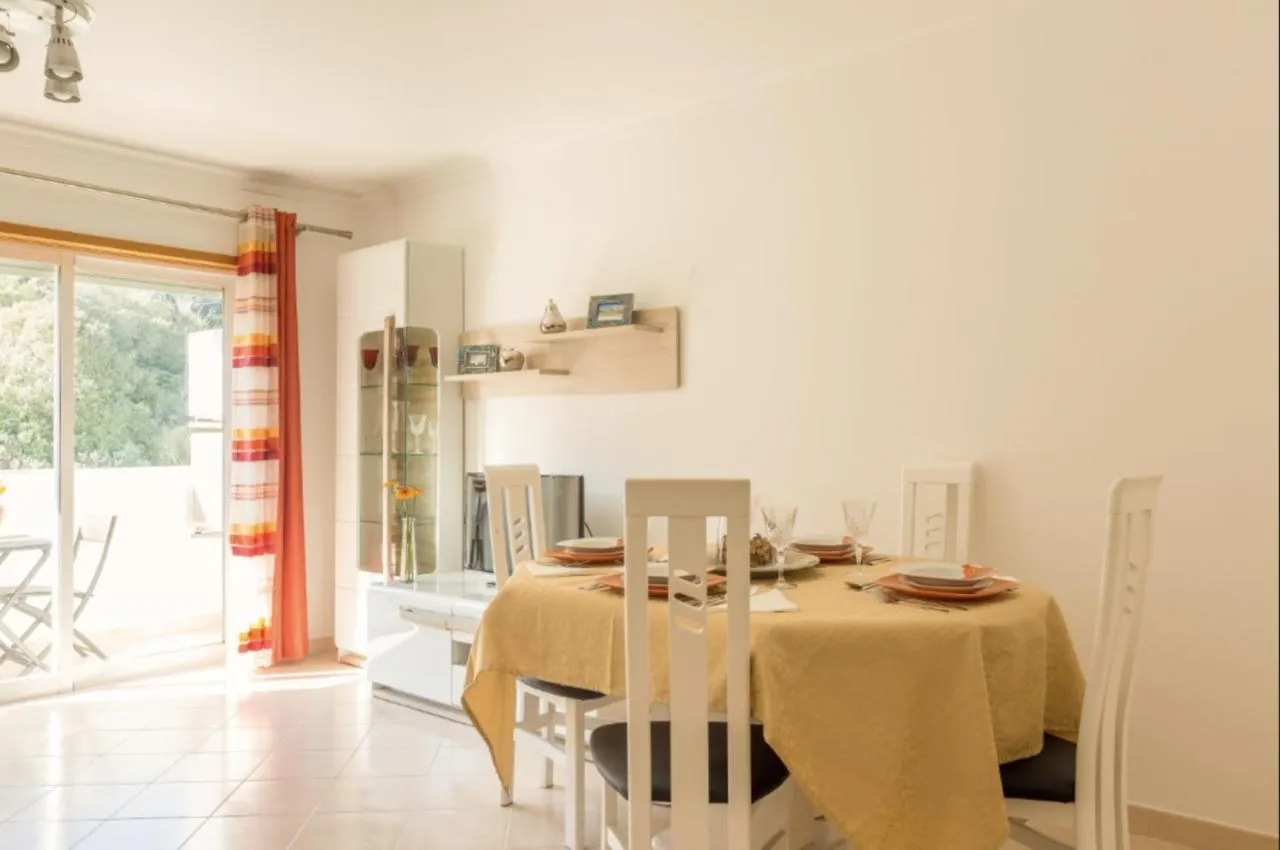 Albufeira Old Town Two Bedroom Apartment Center