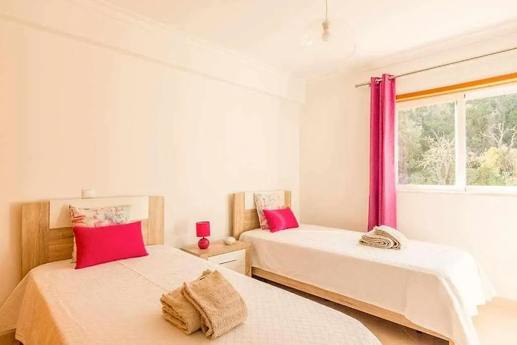Albufeira Old Town Two Bedroom Apartment Center